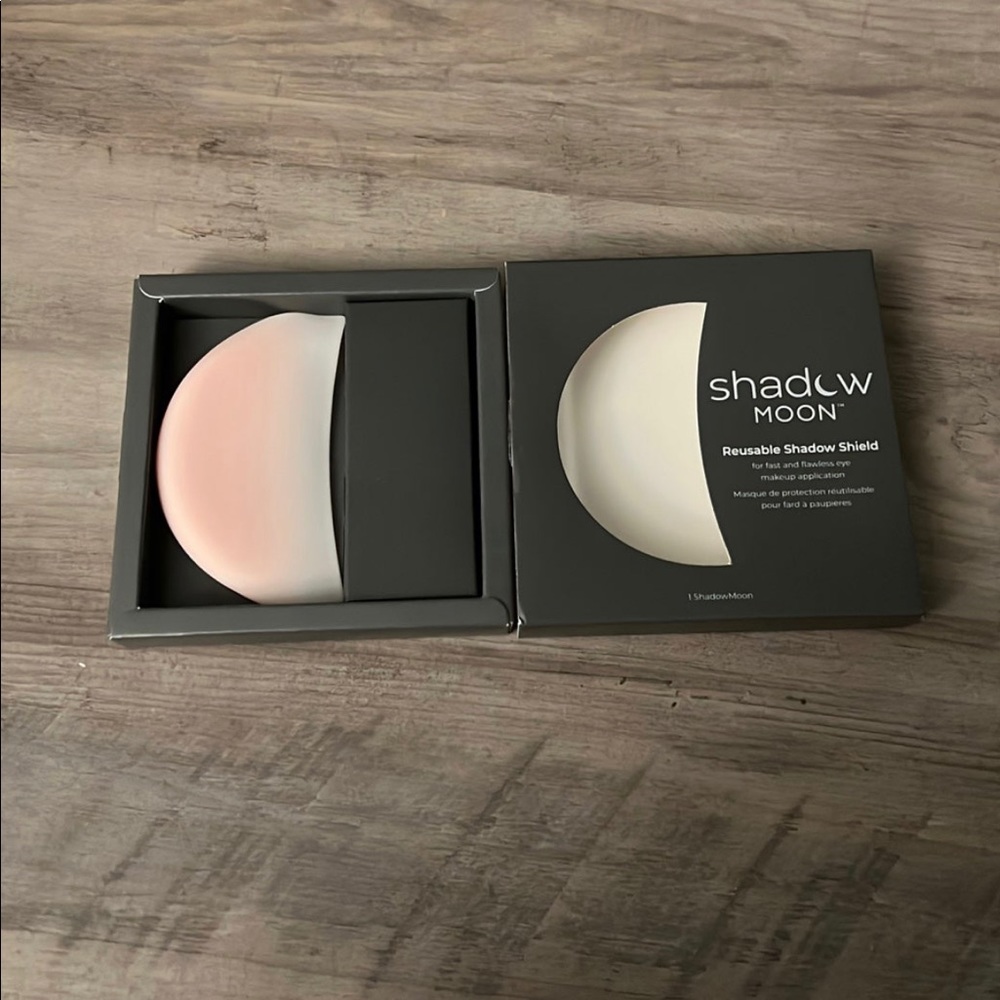 Shadow Moon: Reusable Shadow Shield - Picture 5 of 5